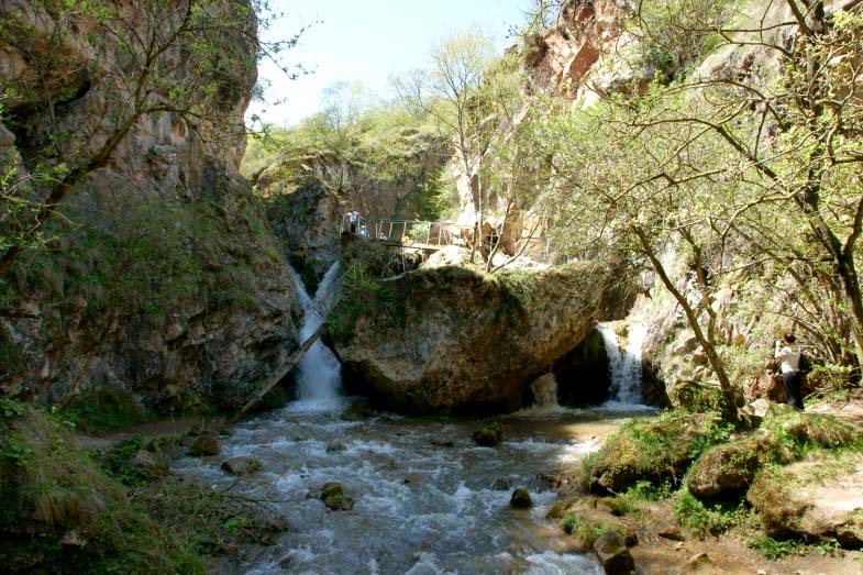 Ущелье Аликоновское медовые водопады Кисловодск